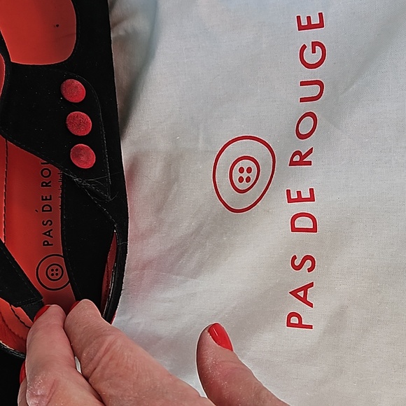 Pas de Rouge black and red open toe suede wedge heel shoes, 43 EU: 11 1/2 US - Picture 10 of 13